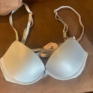 Victoria’s Secret bra